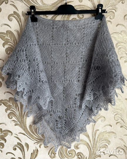 Платок пуховый Паутинка ажурная вязка 90*90 новый