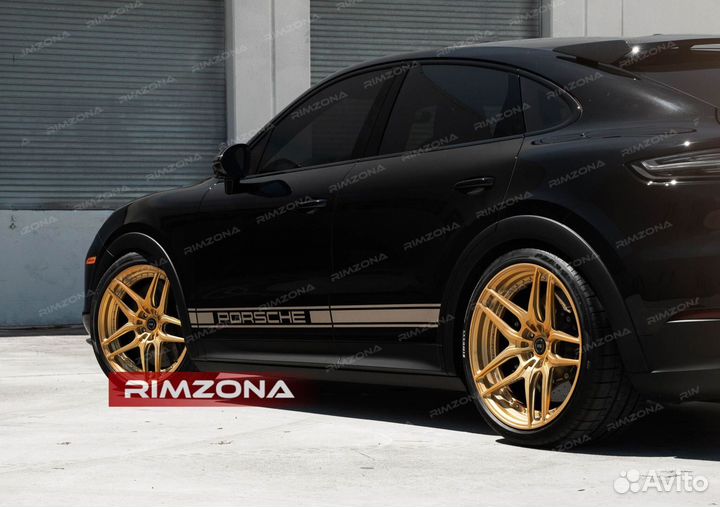 Кованые диски R22 на Porsche Panamera