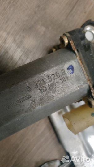 Стеклоподъемник передний правый Bmw X5 E53 3.0D