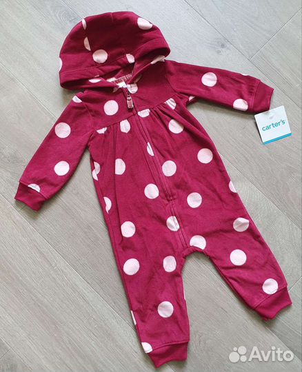 Комбинезон Carters новый р 9m
