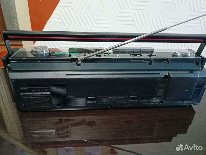 Магнитола sharp QT-Y7