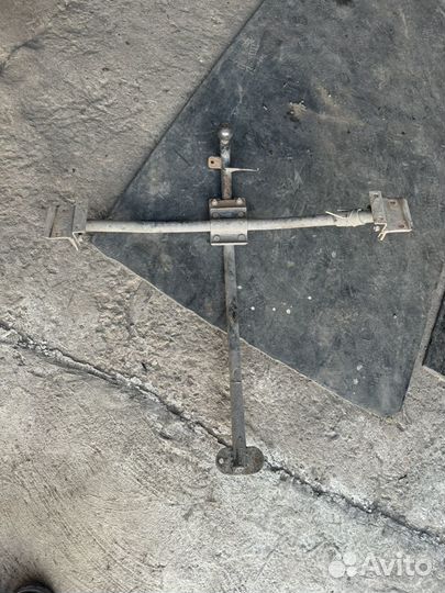 Фаркоп на ваз 2111