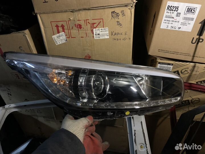 Kia ceed 2 фара правая ксенон