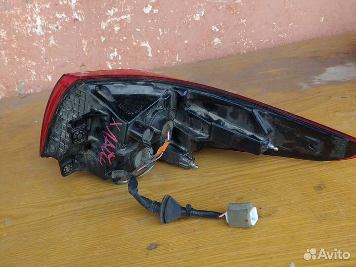 Задний левый фонарь kia rio x-line