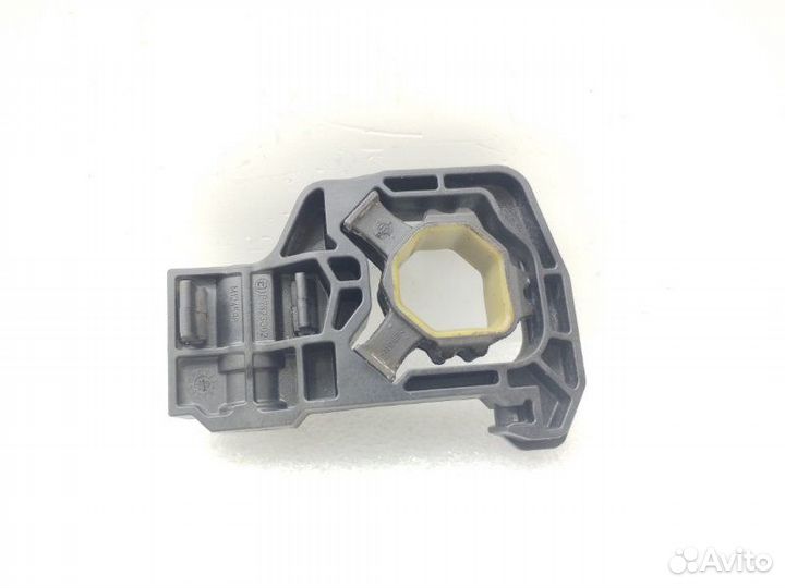 Кронштейн радиатора левый Bmw 5-Series F11 2.5