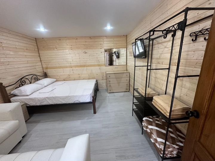 Дом 40 м² на участке 3 сот.