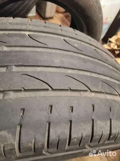 Bridgestone Dueler H/P 235/55 R17