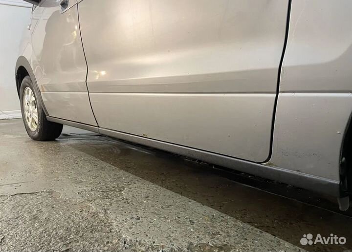 Накладки на пороги Hyundai Starex 2007-2015