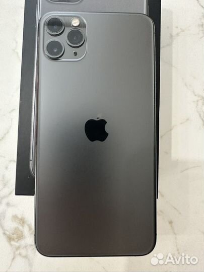 iPhone 11 Pro Max, 64 ГБ