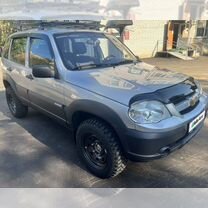 Chevrolet Niva 1.7 MT, 2016, 61 500 км, с пробегом, цена 850 000 руб.