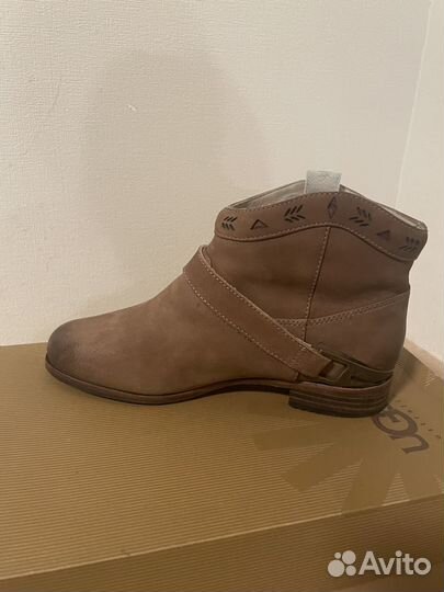 Ботинкт Ugg женские