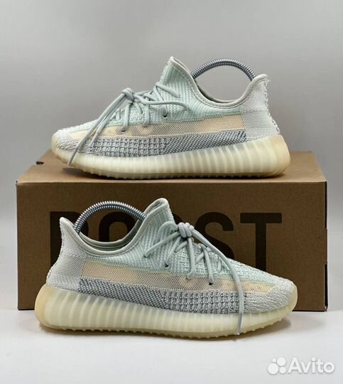 Кроссовки женские Adidas Yeezy Boost 350