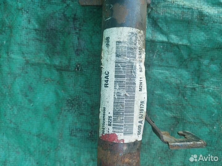 Амортизатор передний правый Ford Fusion 2002-2012