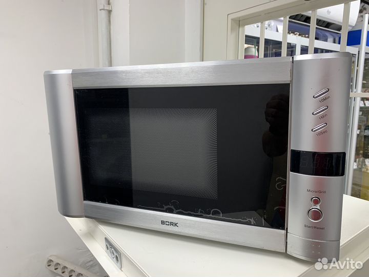 Микроволнока Bork MW iiei 5120 IN