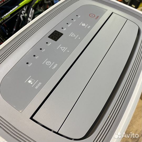 Кондиционер мобильный Electrolux eacm-11 CL/N3