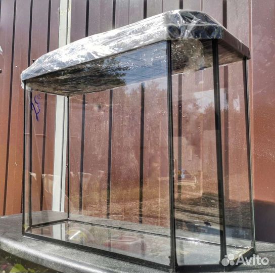 Аквариум и оборудование