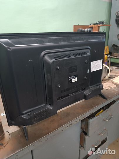 Телевизор разбит