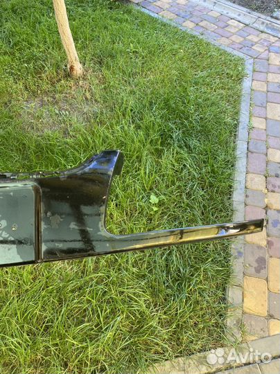 Накладка переднего бампера renault megane 3