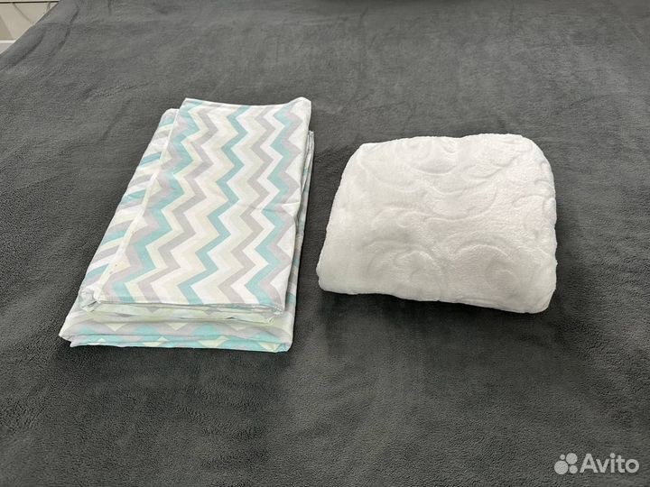 Детское постельное белье в кроватку 120 60 и плед