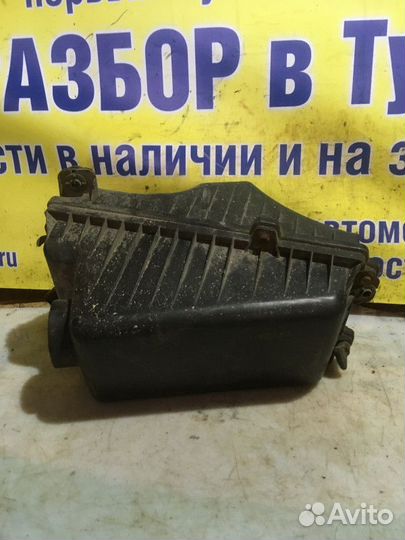 Корпус воздушного фильтра Kia Shuma