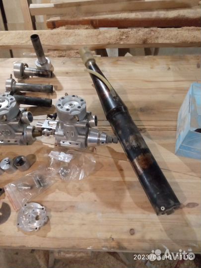 Продам модельные моторы