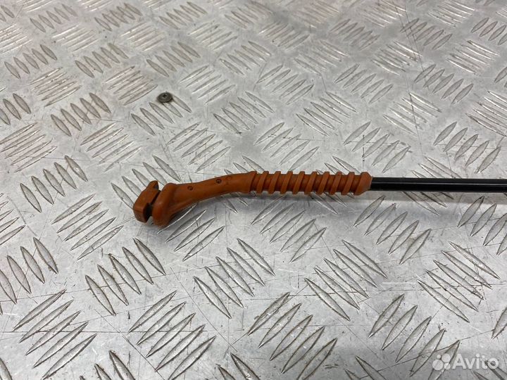 Б/У Держатель капота Volkswagen Polo 602 cayb 2010