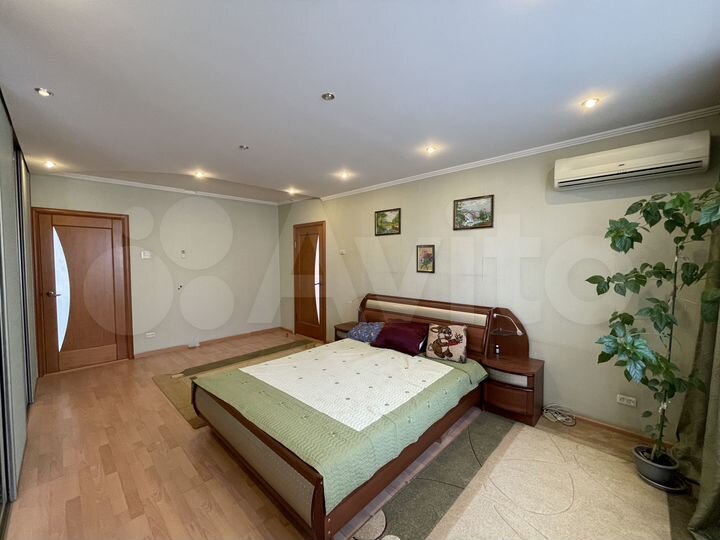 3-к. квартира, 96,4 м², 10/11 эт.