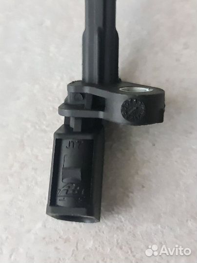 Новый датчик ABS задний правый