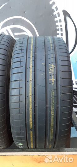 Pirelli P Zero PZ4 245/35 R20 и 275/30 R20