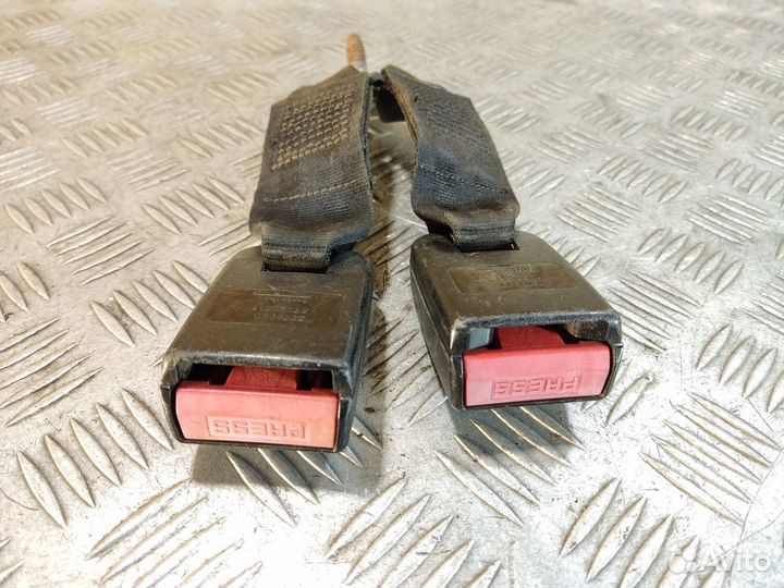 Ответная часть ремня безопасности Renault Logan 20