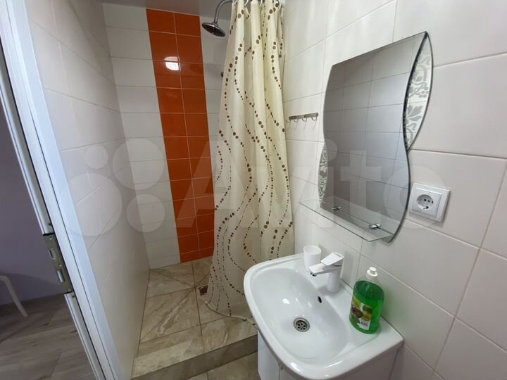 Комната 18 м² в 1-к., 1/1 эт.