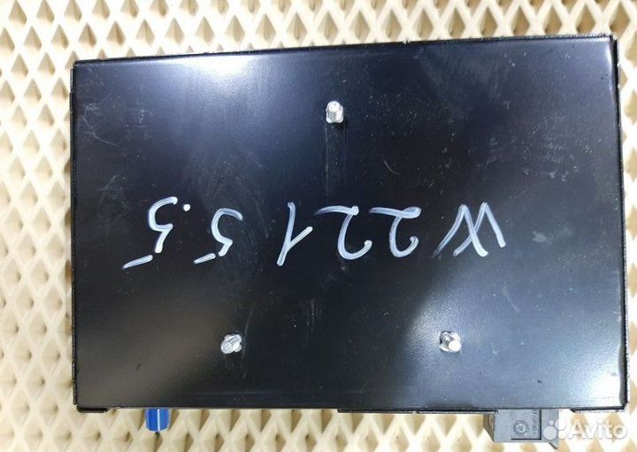 Спутниковое радио блок усилителя Mercedes-Benz