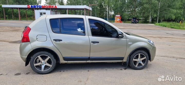 Renault Sandero 1.6 МТ, 2011, 245 000 км