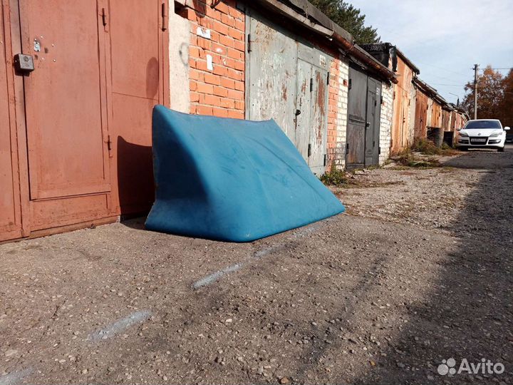 Обтекатель спойлер ветровик дифлектор