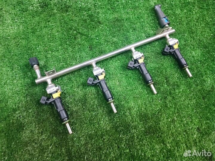 Топливная рампа Опель