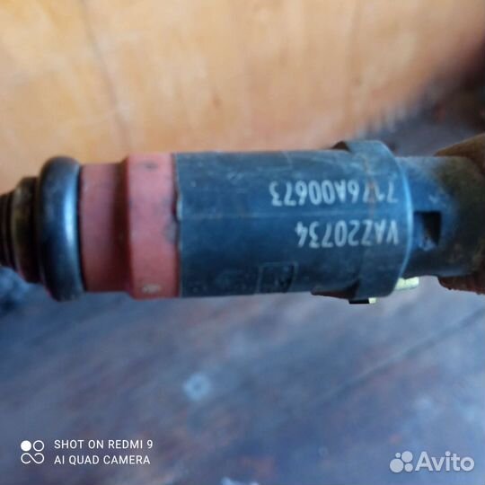 Дроссельная заслонка и топливная рампа ваз