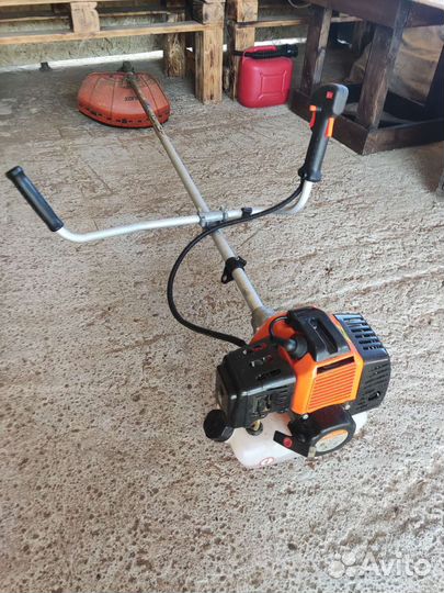 Триммер бензиновый