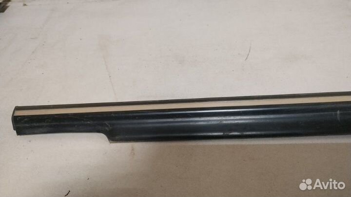 Уплотнитель стекла двери задний правый Lifan