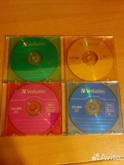 Диски CD-RW 700 mb 4 штуки