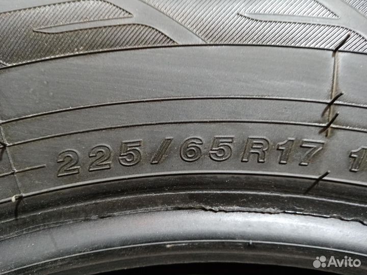 Yokohama Ice Guard Stud IG55 225/65 R17