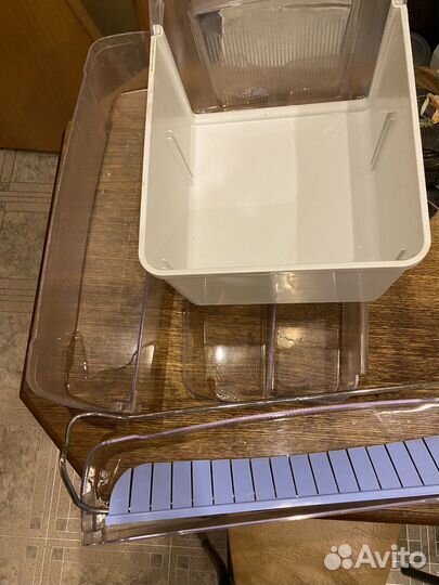 Холодильник indesit