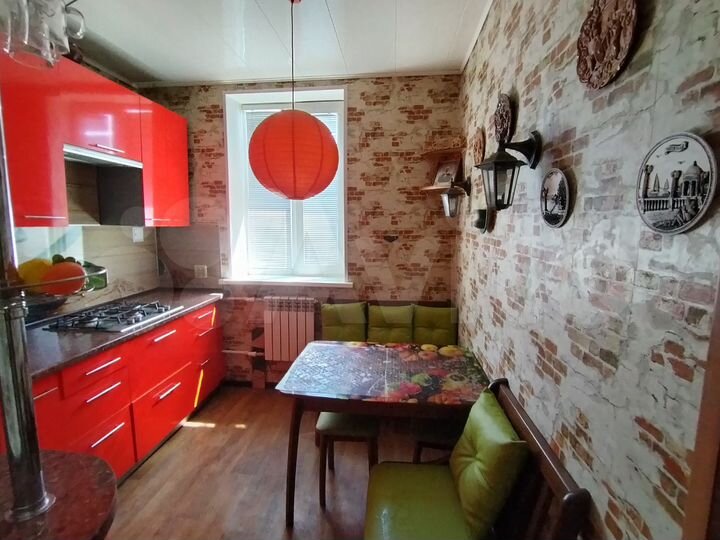 2-к. квартира, 59 м², 2/2 эт.