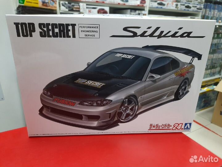 05874 Nissan Silvia S15 TopSecret 1:24 Aoshima