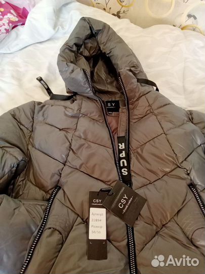 Пуховик женский р.54-56
