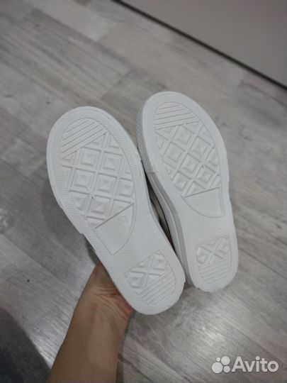 Новые кеды/кроссовки для мальчика