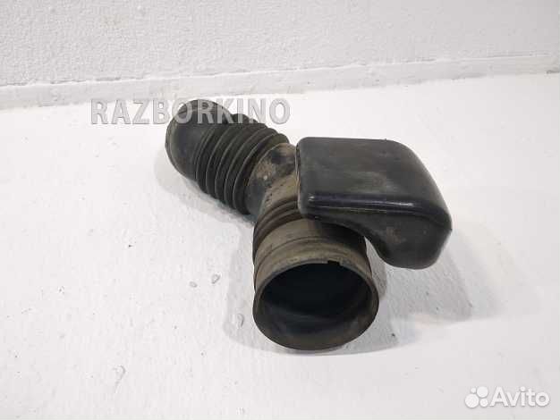 Патрубок воздушного фильтра