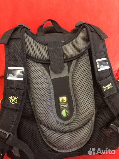 Рюкзак школьный для мальчика ортопедический