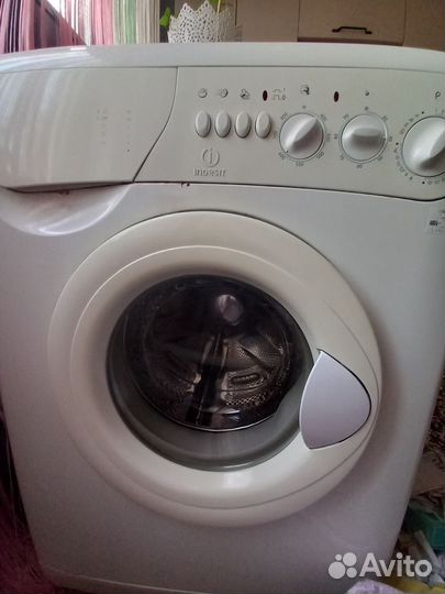 Стиральная машина автомат