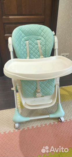 Стульчик-шезлонг для кормления