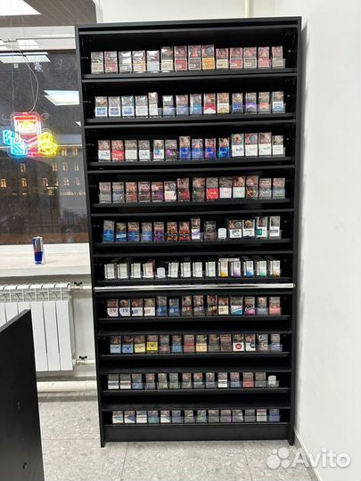 Сигаретный шкаф, витрины в табачный магазин